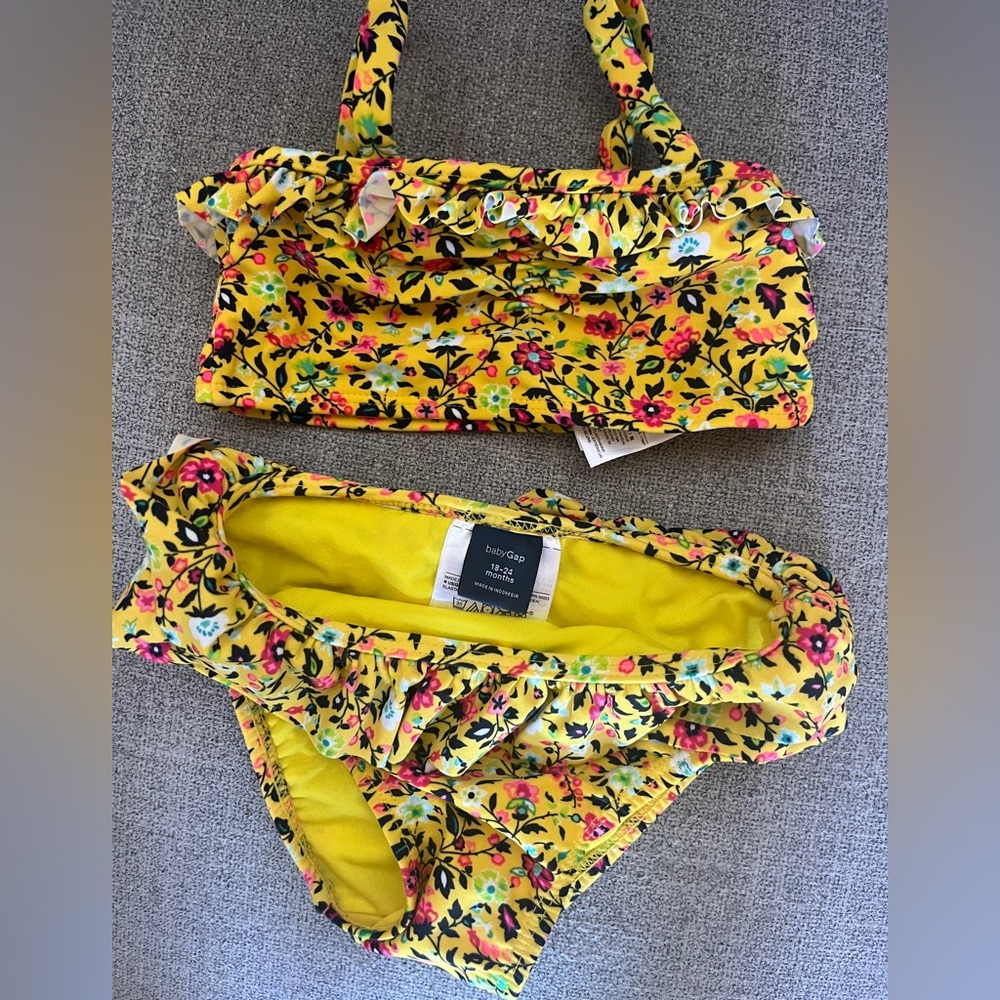 Baby GAP bikini